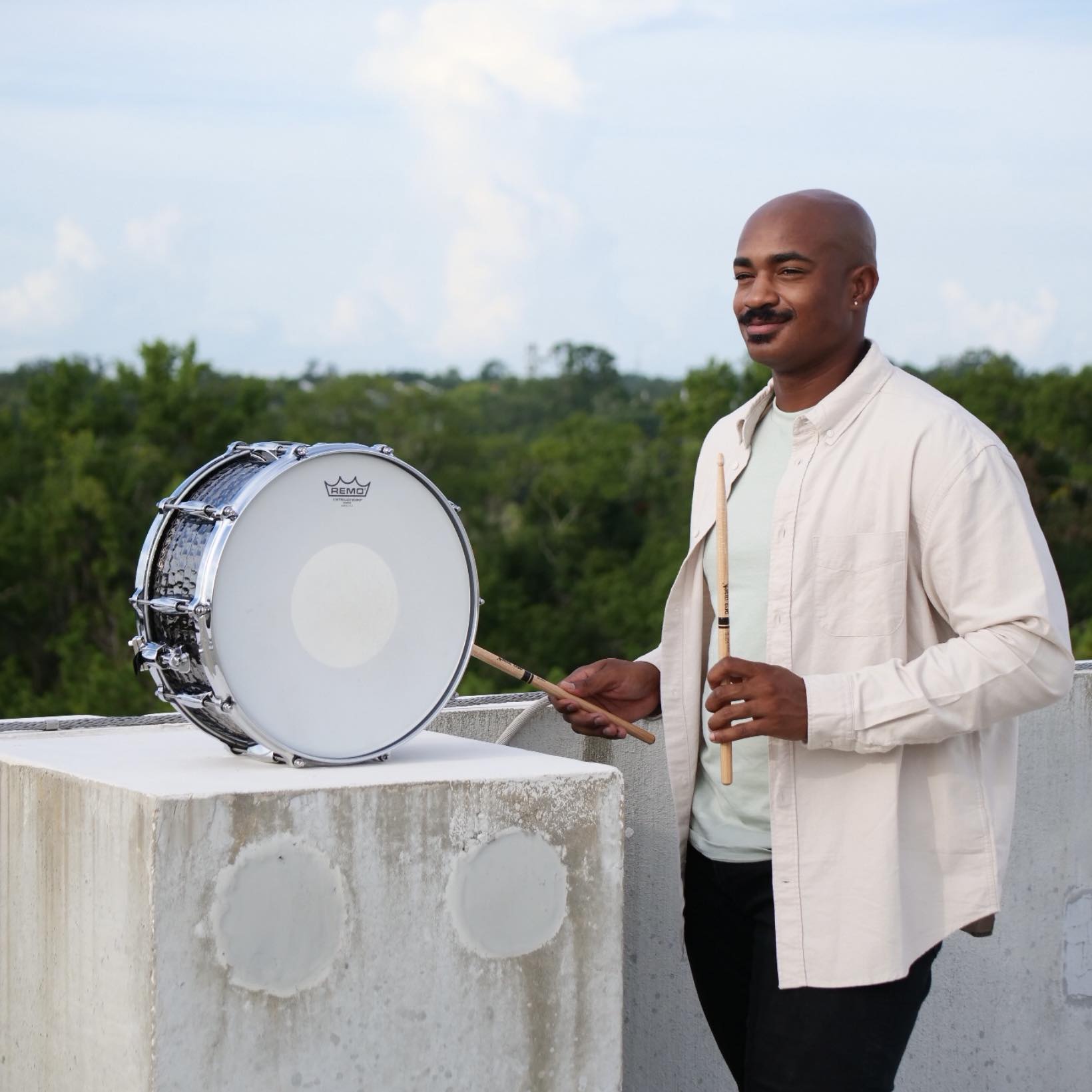 THE JORDAN MOBLEY BAND